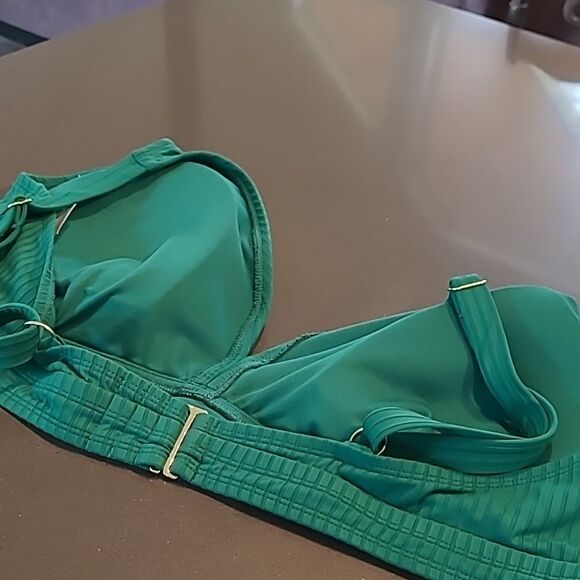 TIME AND TRU  SZ 3X swimwear top only , primary green color NWOT - Picture 5 of 5